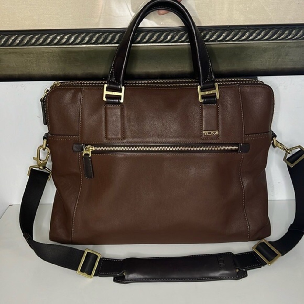 TUMI Beacon Hill Branch Slim Laptop Briefcase  Brown